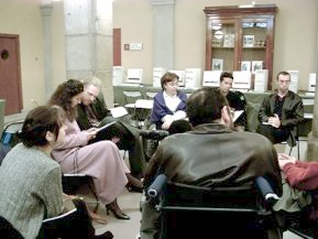 Ana S&aacute;nchez, Emmanuelle Guti&eacute;rrez y Restrepo, Charle McCathieNevile, Elena Del Campo, Juan Luis Lara y, de espaldas, Javier Roma&ntilde;ach.